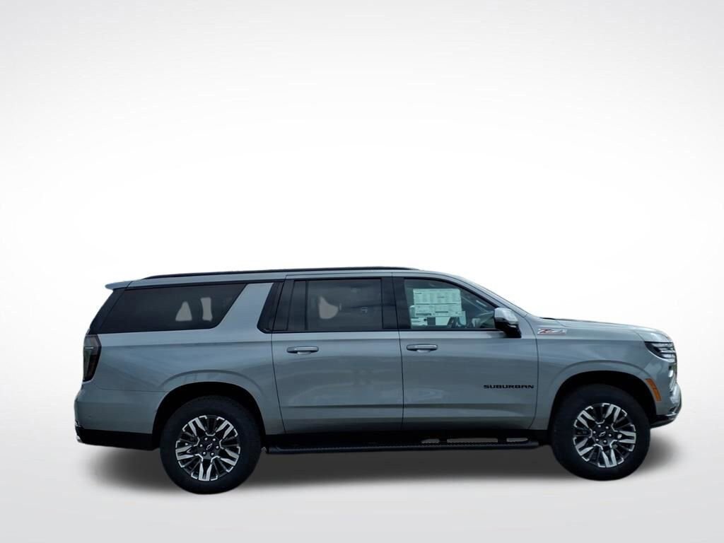 New 2026 Chevrolet Suburban Z71 w/ Z71 Off-Road Package AWD/4WD image 2
