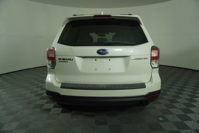 Used 2018 Subaru Forester 2.5i Premium AWD/4WD image 6
