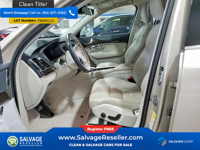 Used 2016 Volvo XC90 T6 Momentum w/ Momentum Plus Package AWD/4WD image 9