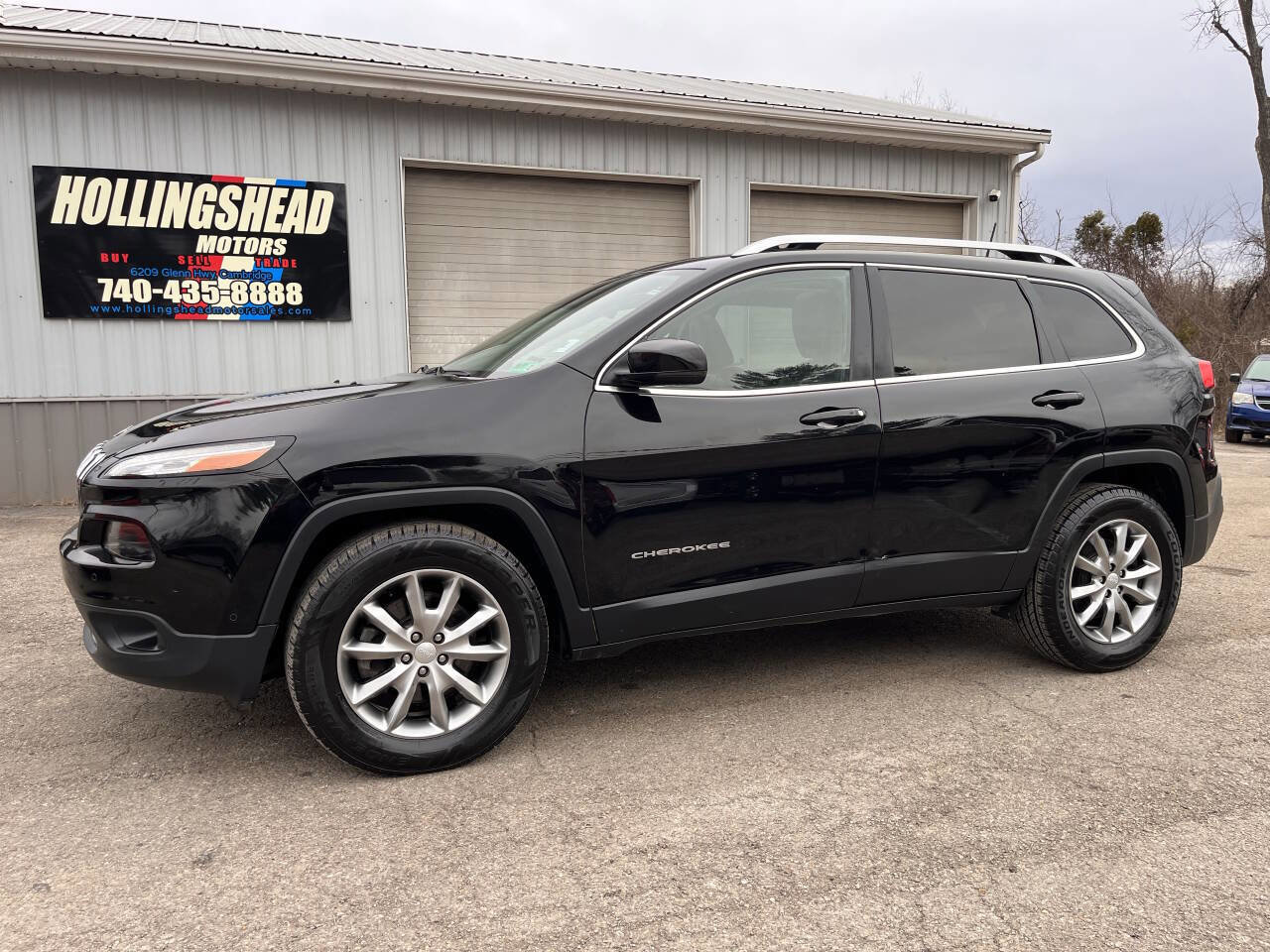 Used 2018 Jeep Cherokee Limited w/ Technology Group image 1