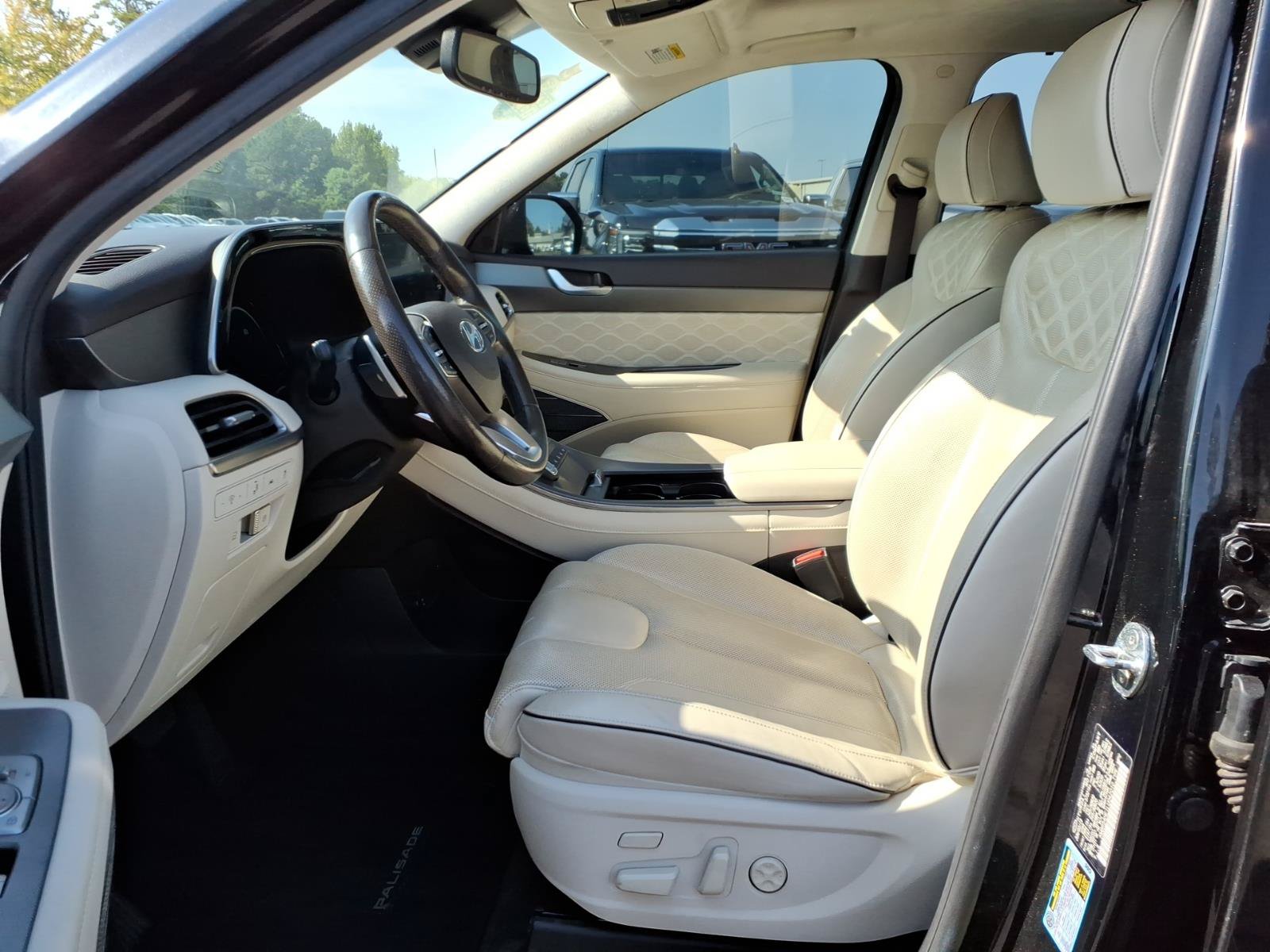 Used 2020 Hyundai Palisade Limited FWD image 19