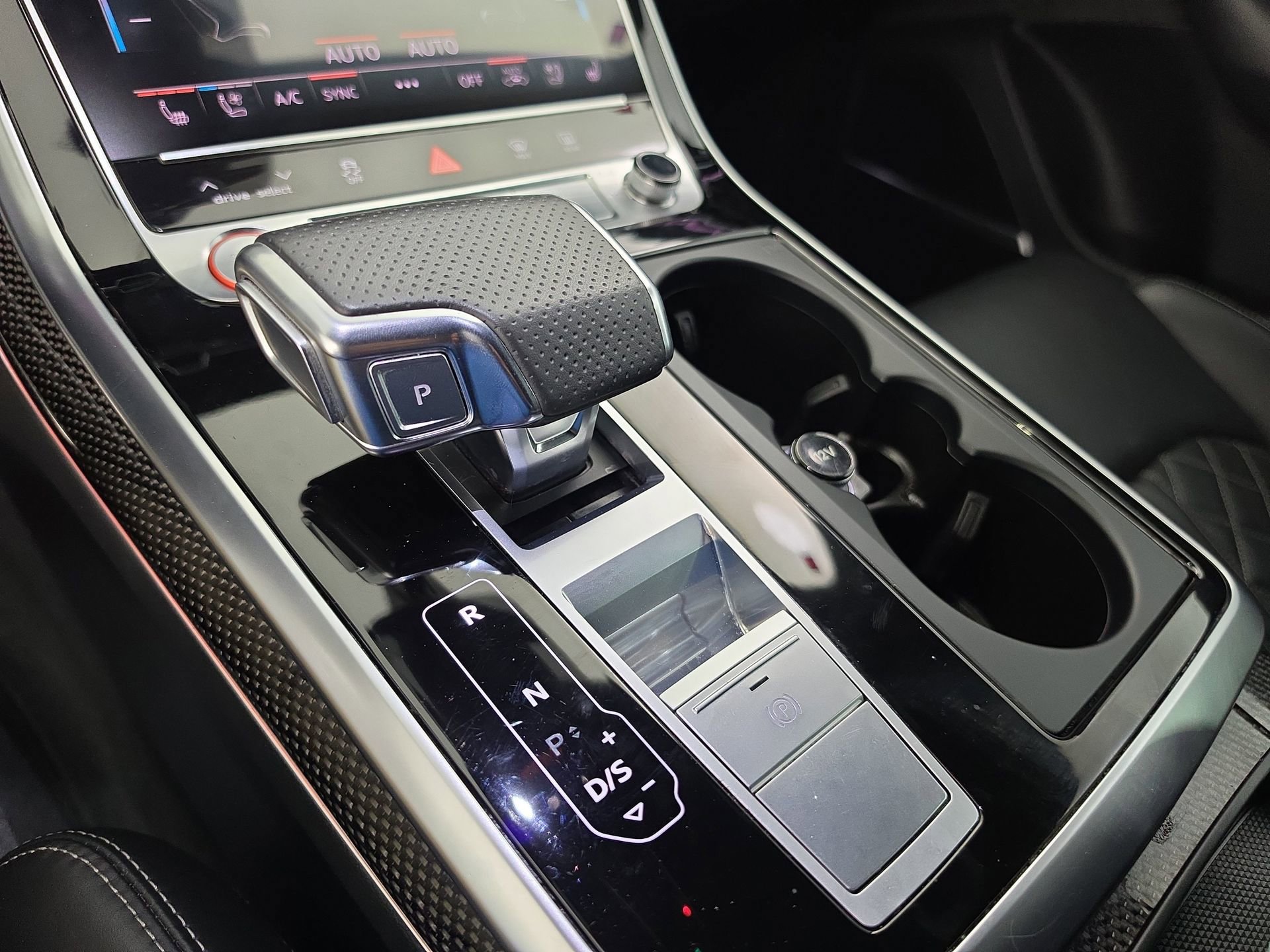 Used 2020 Audi SQ8 Prestige w/ Prestige Package AWD/4WD image 30