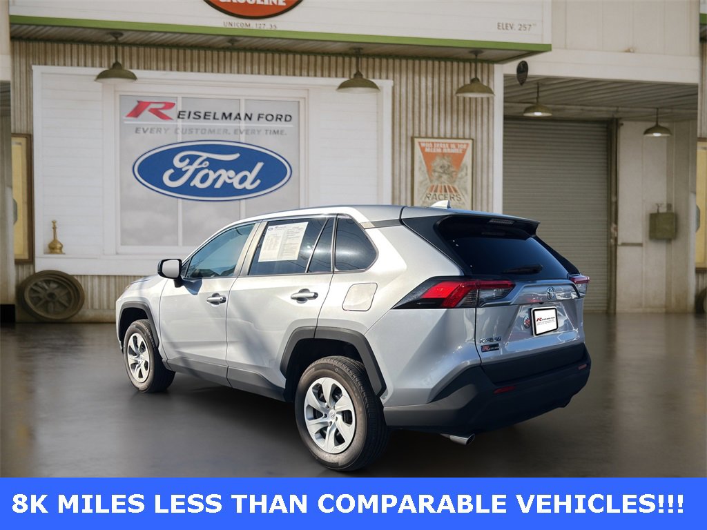 Used 2023 Toyota RAV4 LE image 4
