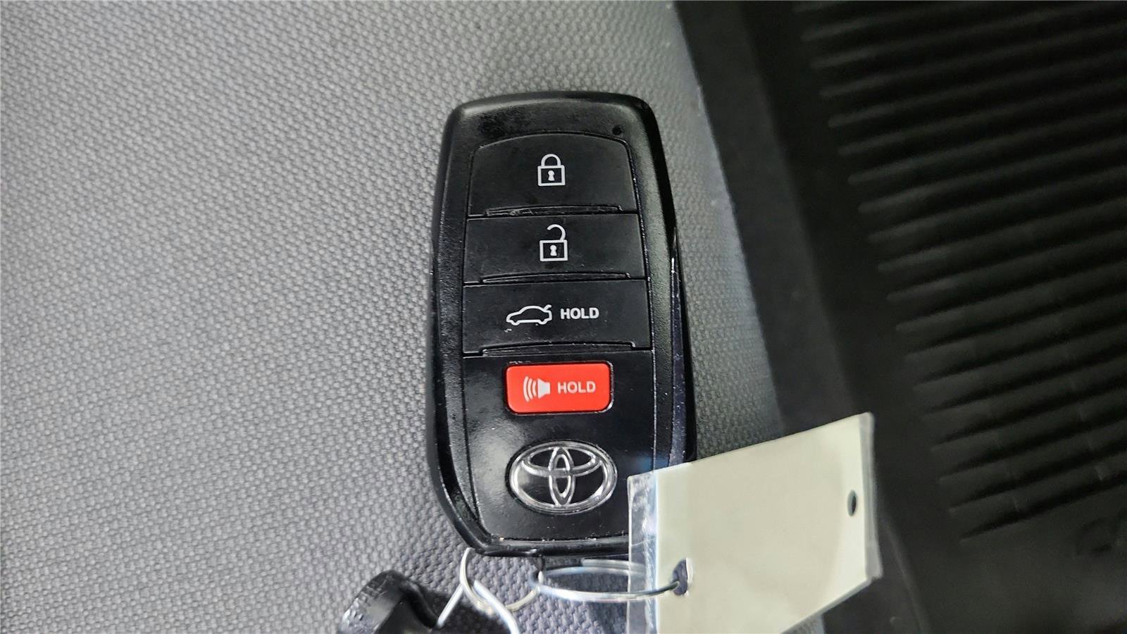 Used 2024 Toyota Corolla SE FWD image 21