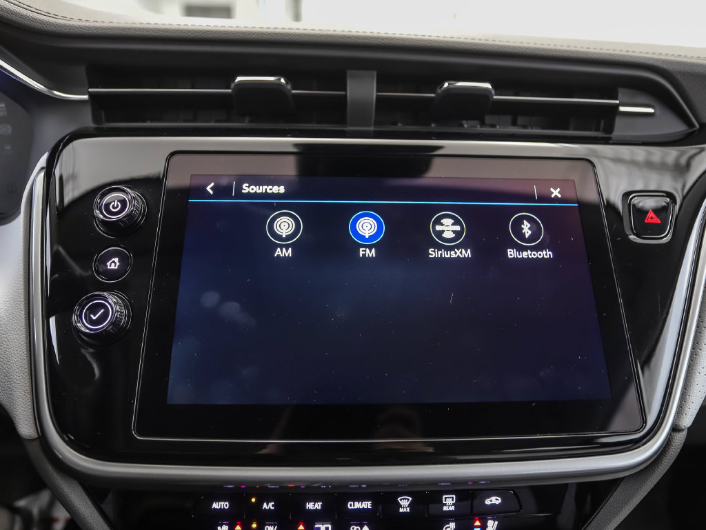 Used 2023 Chevrolet Bolt EUV Premier w/ Super Cruise Package FWD image 16
