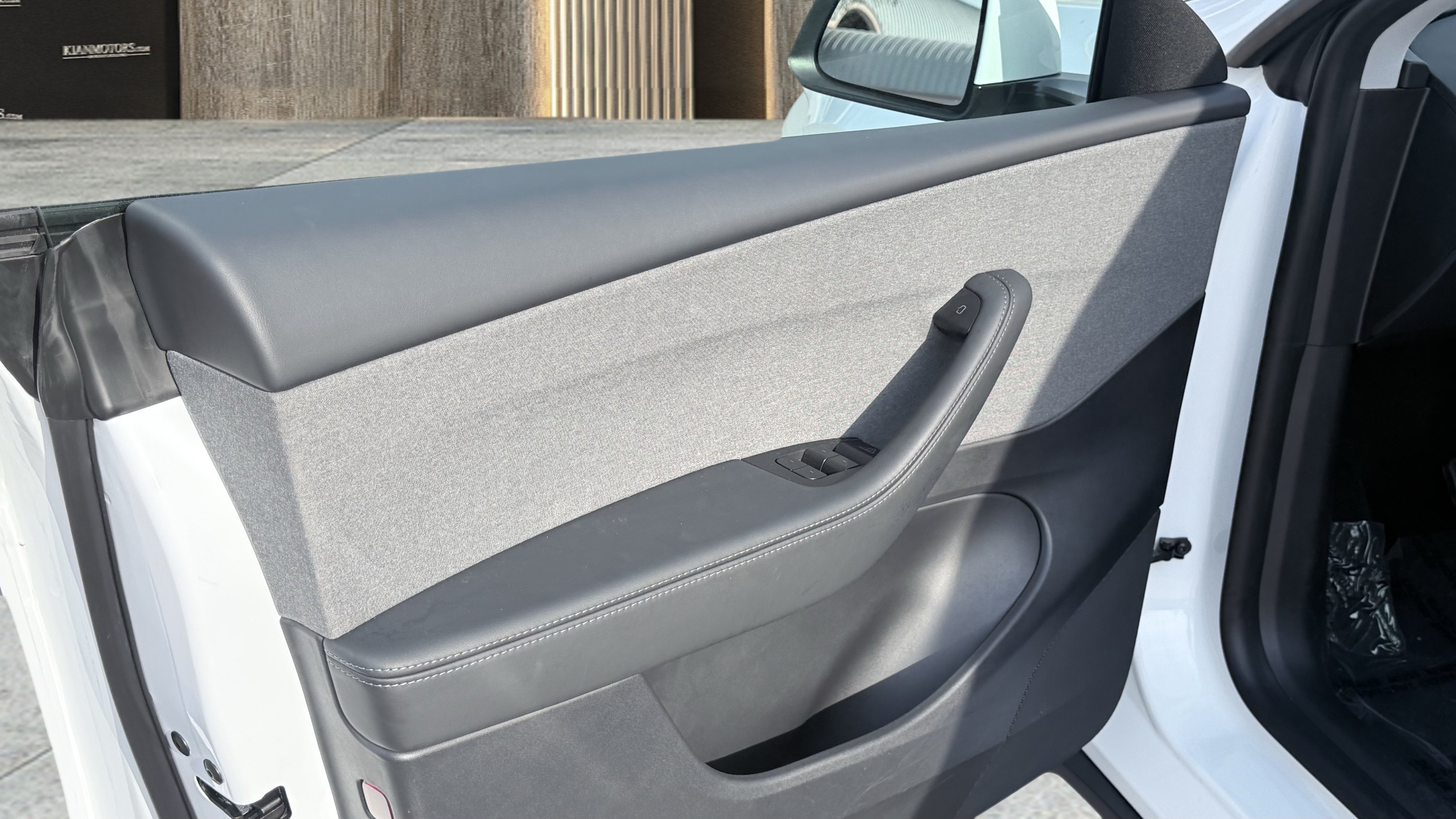 Used 2026 Tesla Model Y 2WD image 17