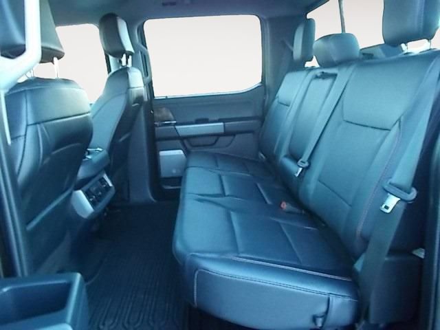 Used 2024 Ford F350 Lariat image 13