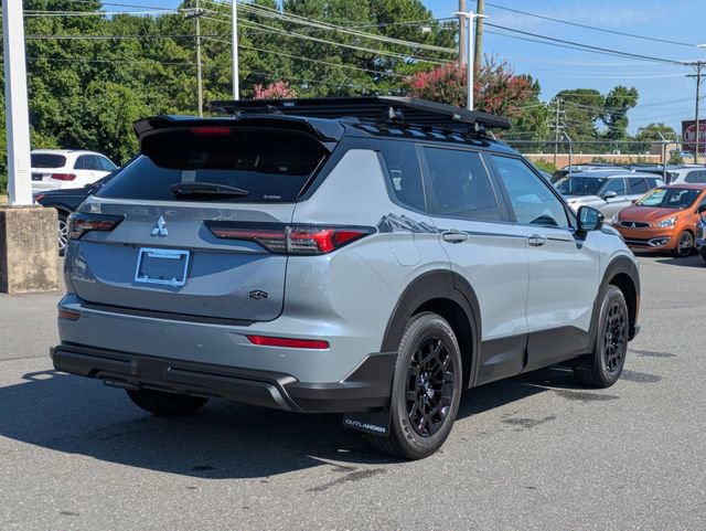 New 2025 Mitsubishi Outlander Trail Edition image 3