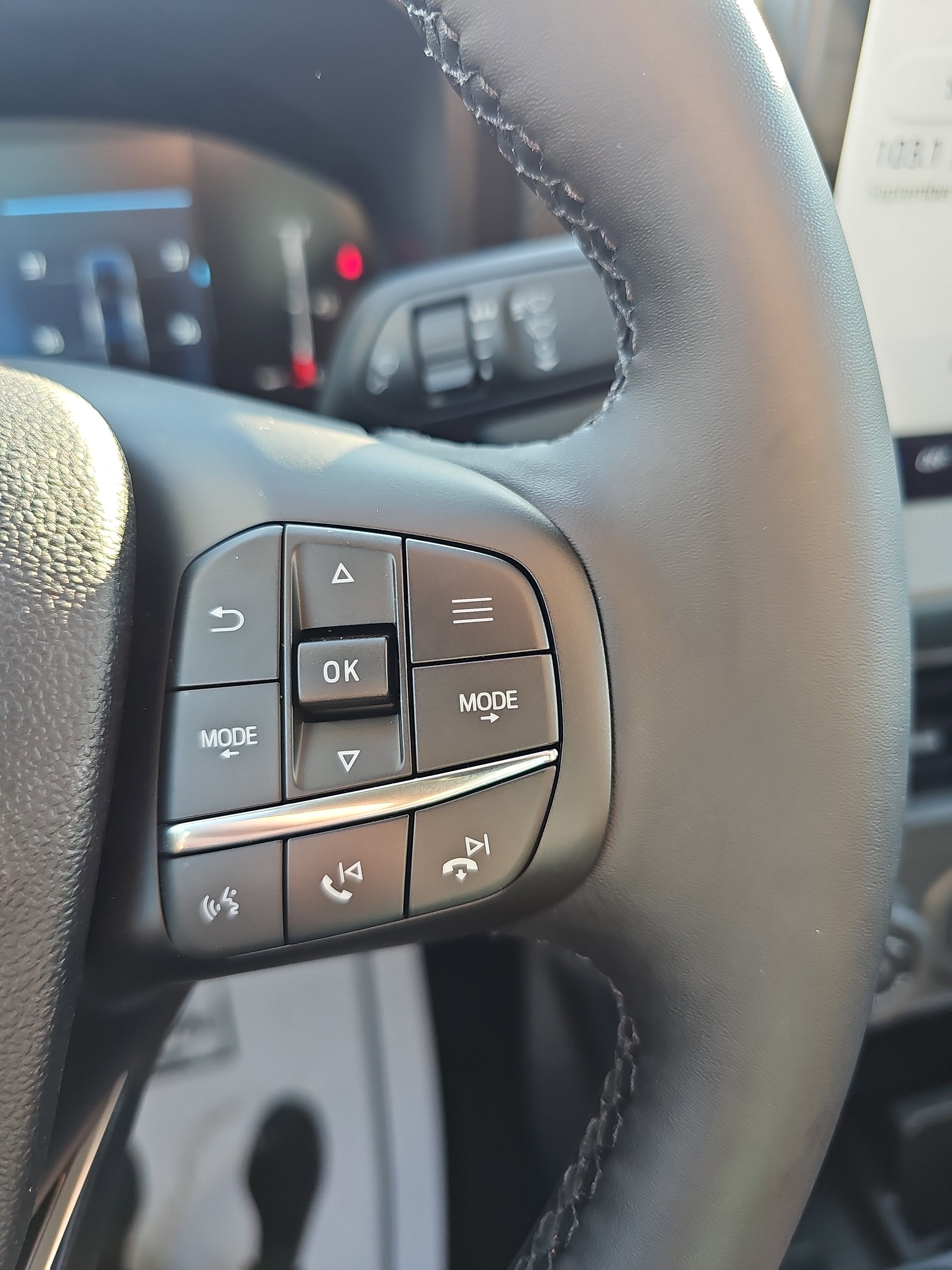 New 2026 Ford Maverick Lariat image 27