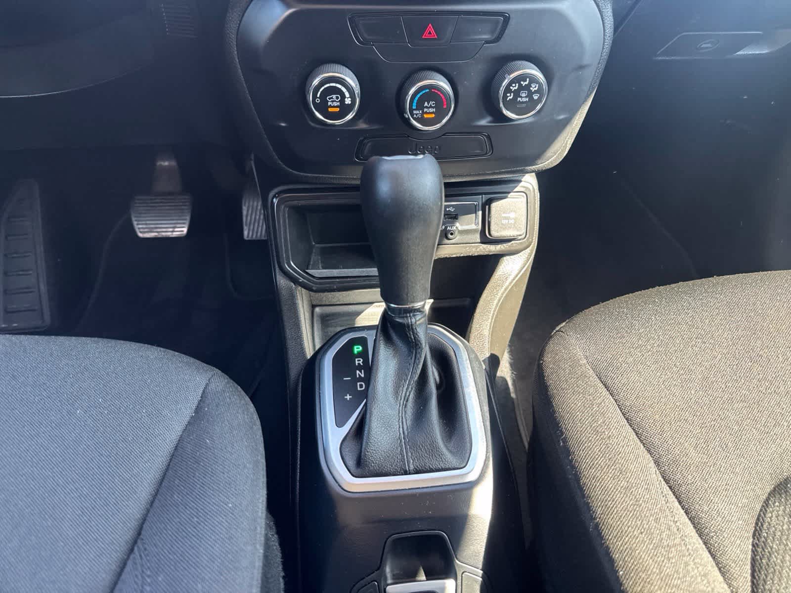 Used 2020 Jeep Renegade Sport FWD image 18