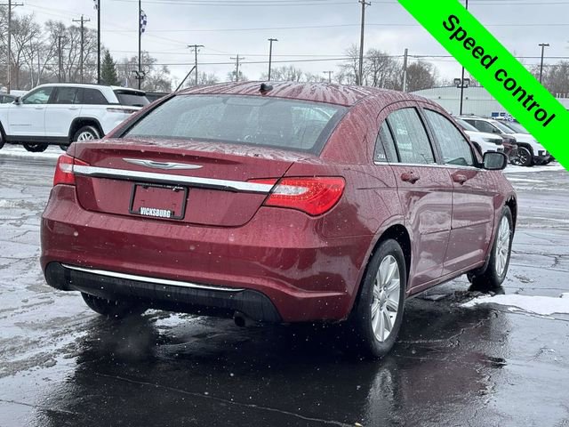 Used 2012 Chrysler 200 Touring image 25