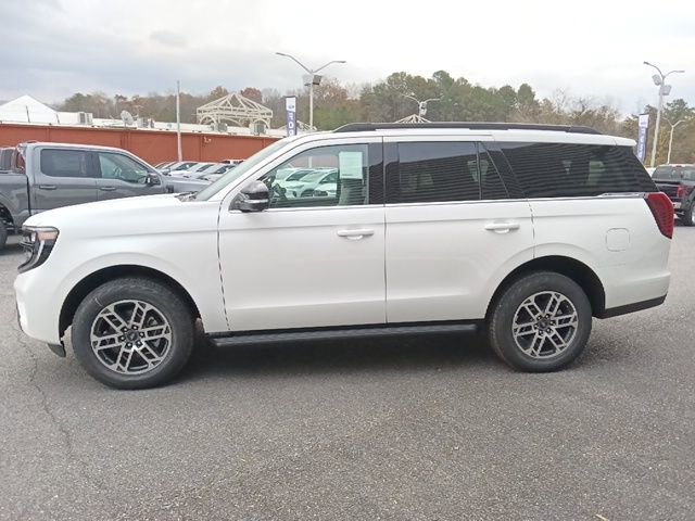 New 2025 Ford Expedition Active image 6