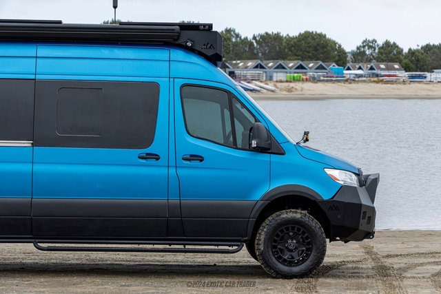 Used 2021 Mercedes-Benz Sprinter 2500 image 11