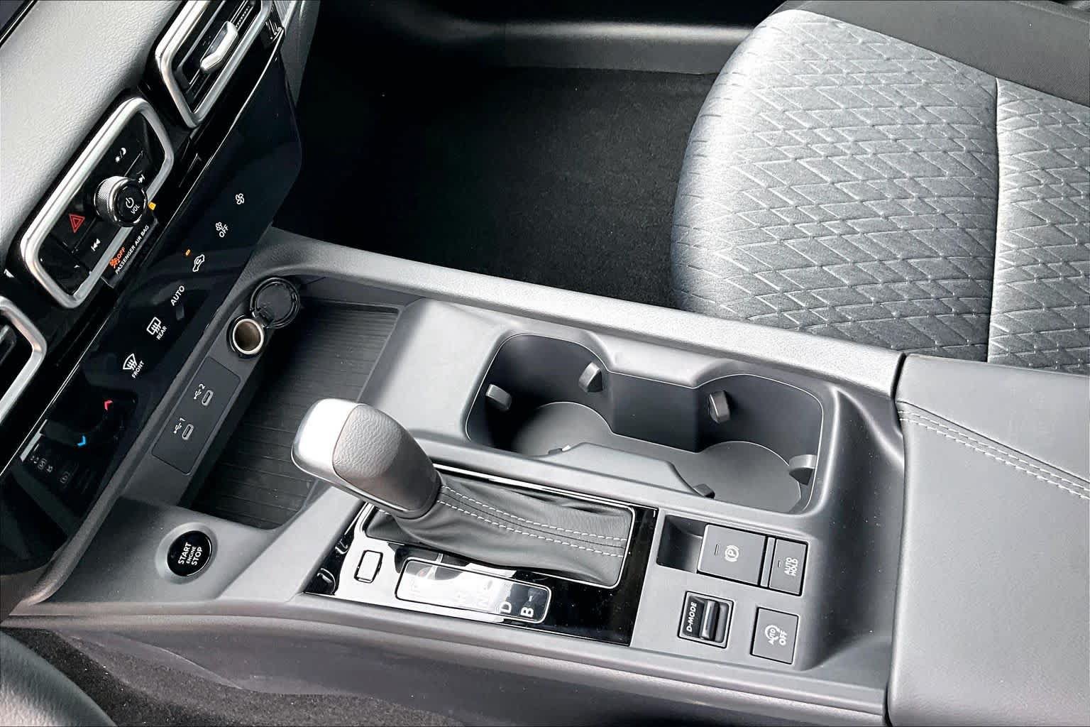 New 2027 Nissan Sentra SV FWD image 11