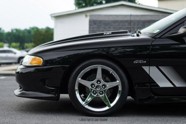 Used 1998 Ford Mustang GT RWD image 4