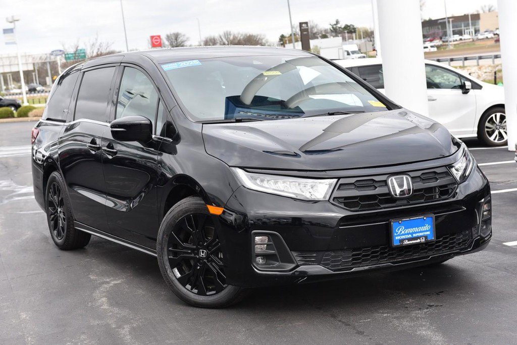 Certified 2025 Honda Odyssey Sport-L image 2