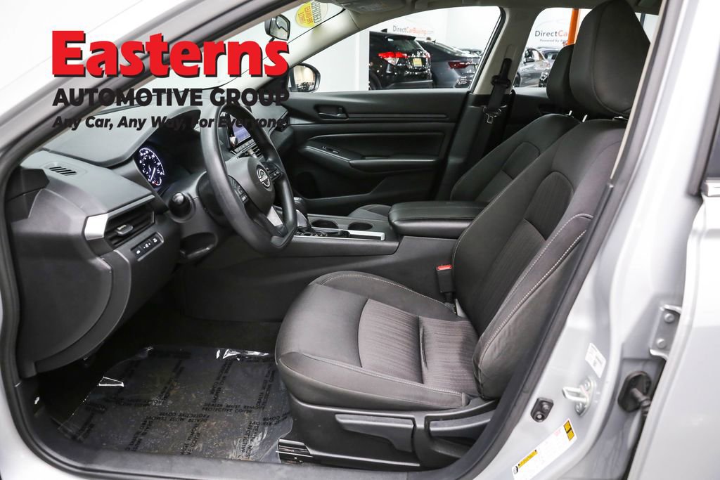 Used 2023 Nissan Altima 2.5 S image 14