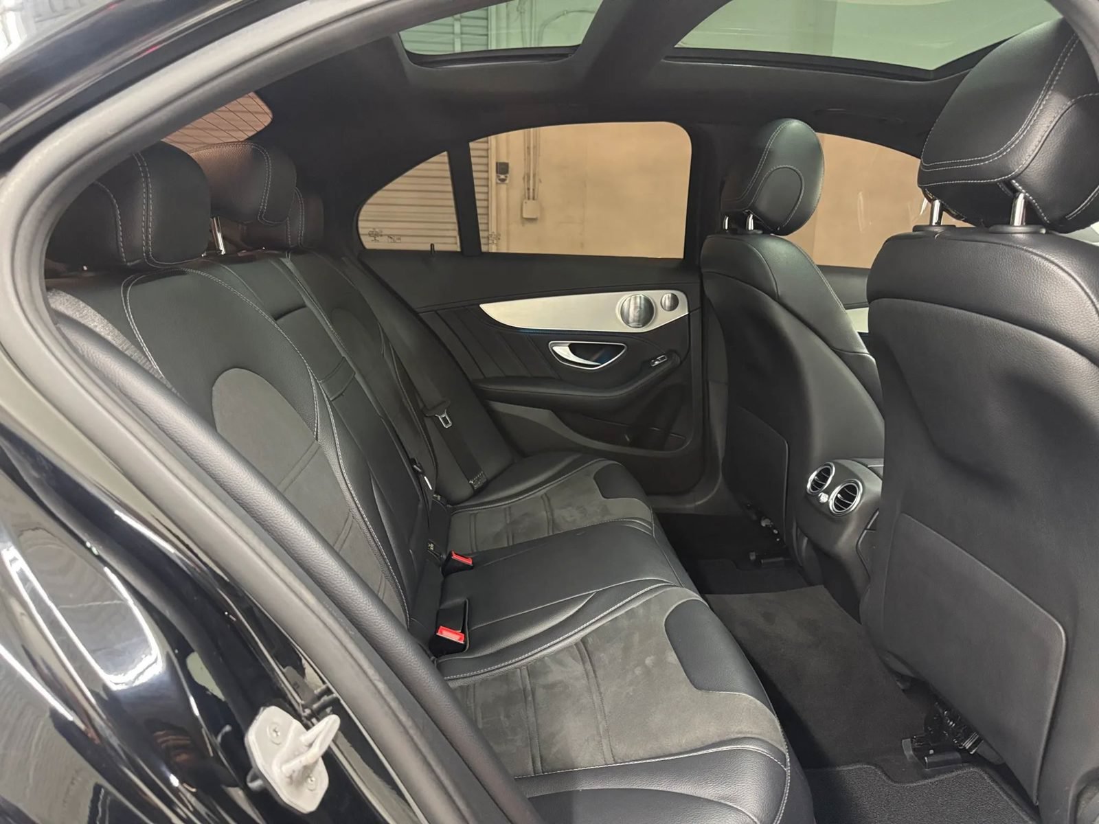 Used 2016 Mercedes-Benz C 63 AMG Sedan image 16