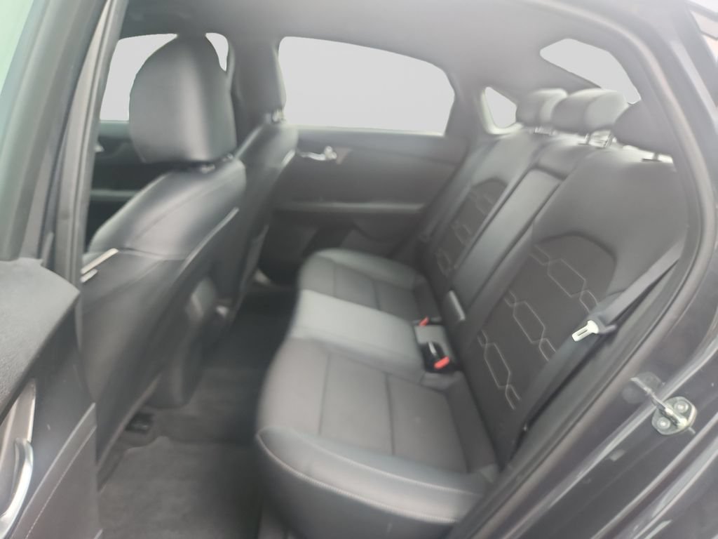 Certified 2023 Kia Forte GT-Line w/ GT-Line Technology Package FWD image 16