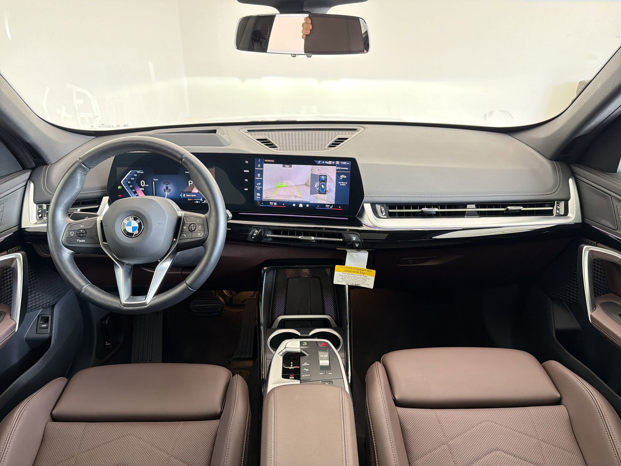 Used 2025 BMW X1 xDrive28i w/ Technology Package image 17