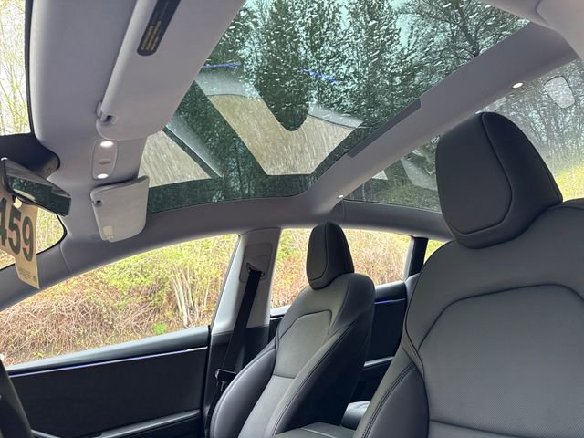 Used 2025 Tesla Model 3 Long Range image 26