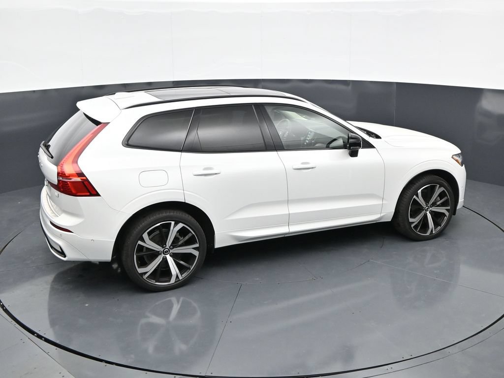 Used 2024 Volvo XC60 T8 Ultimate w/ Climate Package AWD/4WD image 40