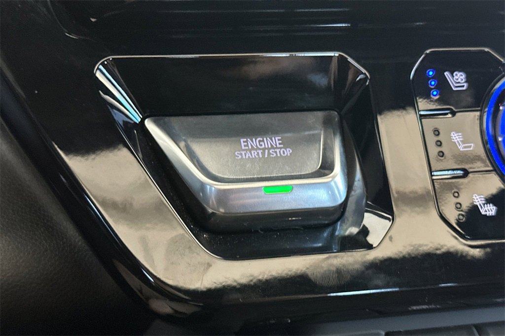 Used 2025 GMC Sierra 3500 AT4 w/ AT4 Premium Plus Package image 23