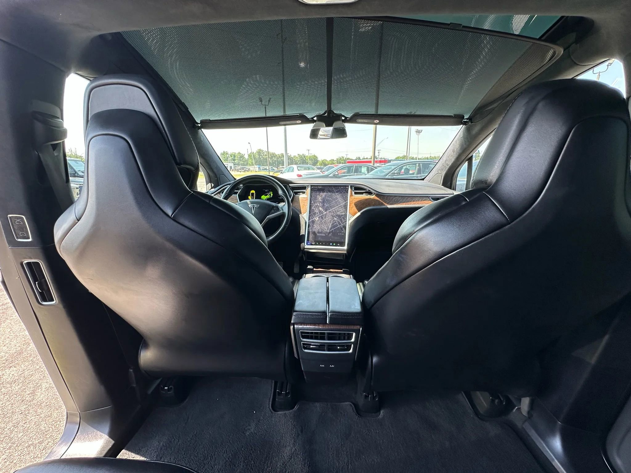 Used 2018 Tesla Model X 75D image 24