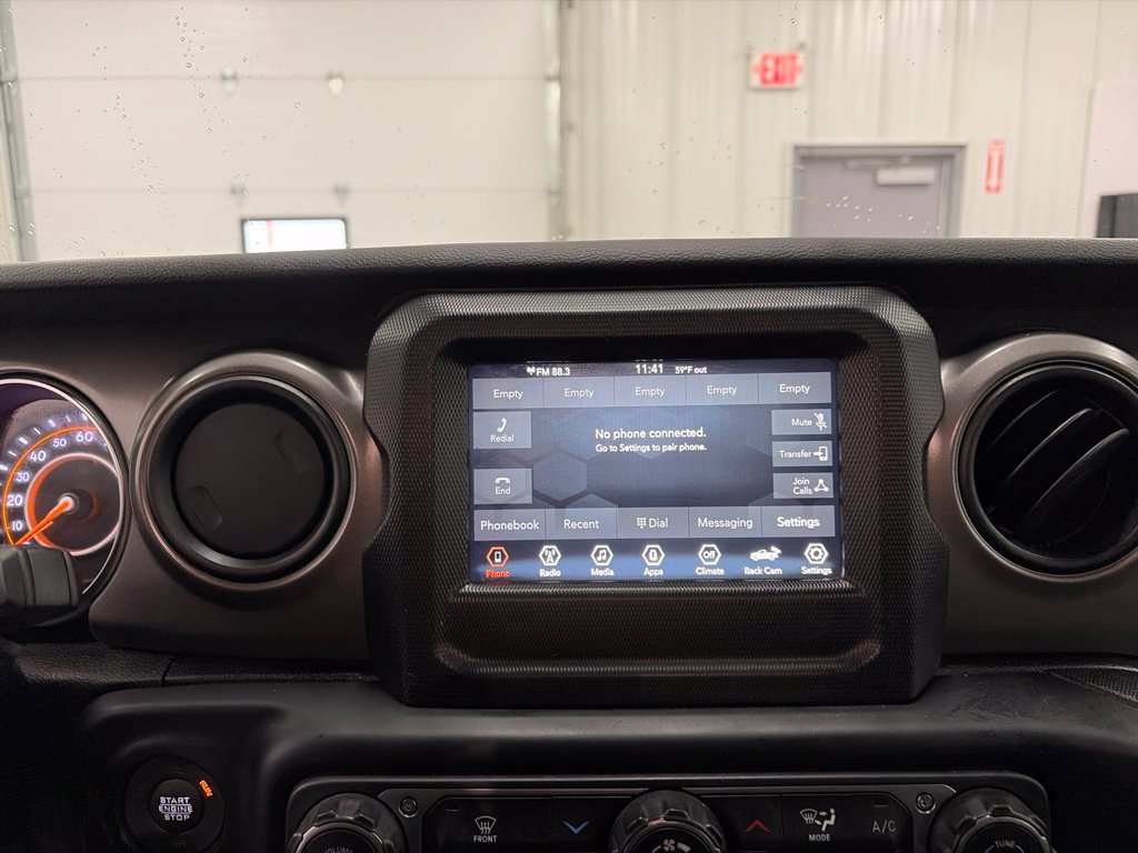 Used 2023 Jeep Gladiator Sport AWD/4WD image 28