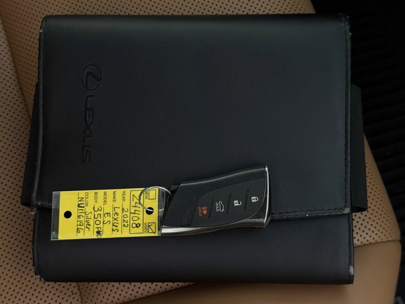 Used 2022 Lexus ES 350 w/ Premium Package image 34