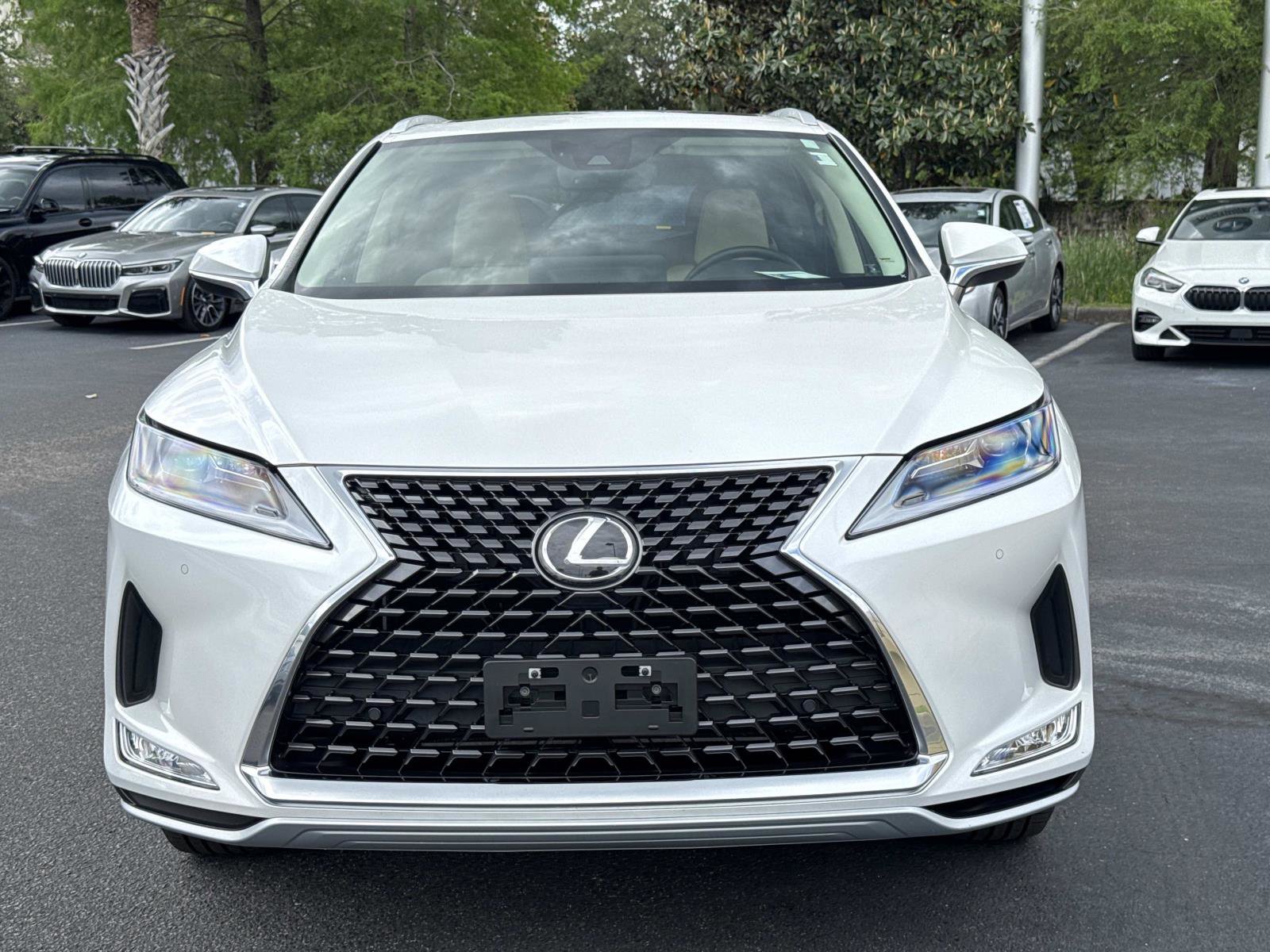 Used 2022 Lexus RX 350L Premium w/ Premium Package AWD/4WD image 8