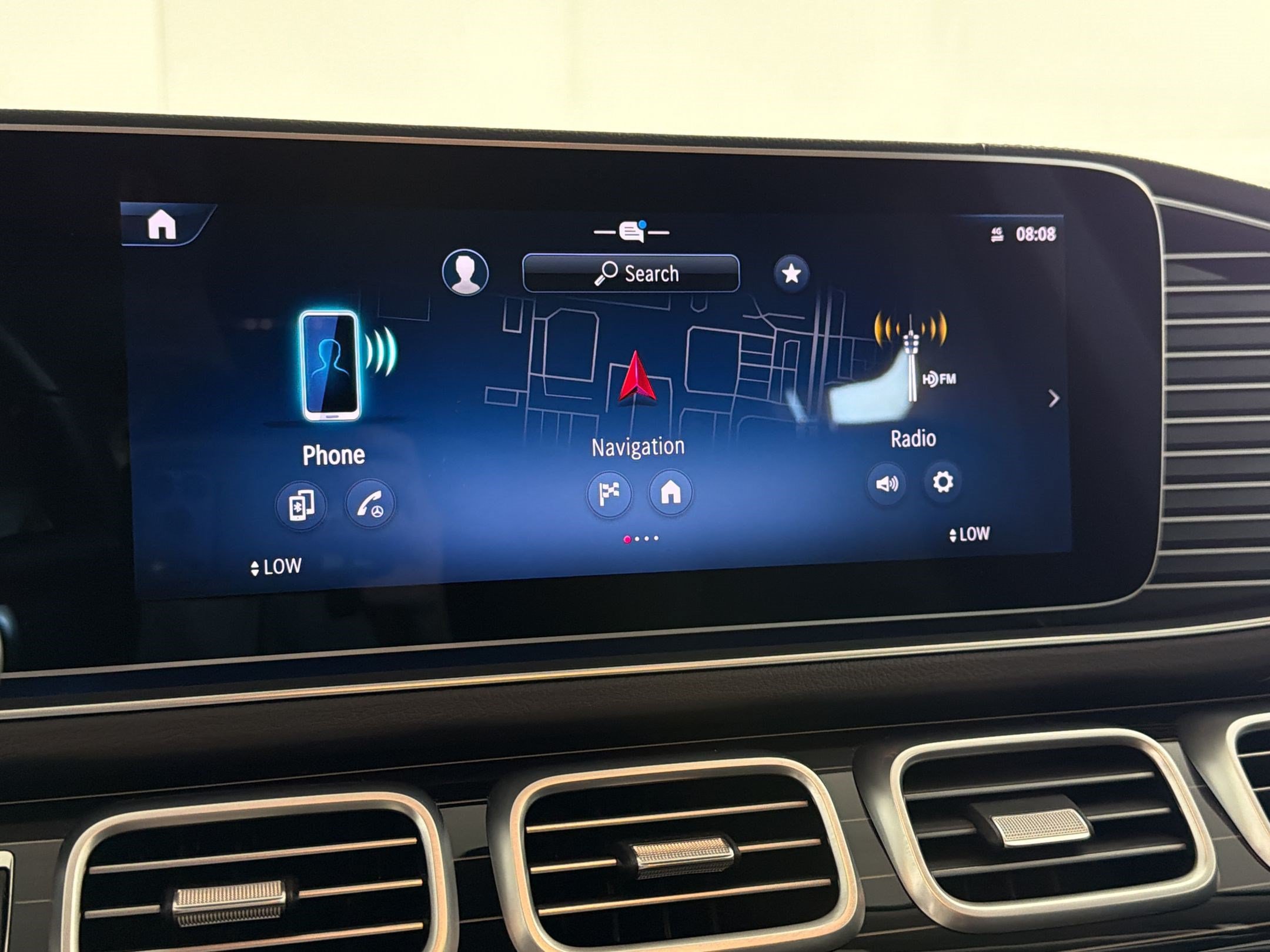 Certified 2024 Mercedes-Benz GLS 450 4MATIC image 21