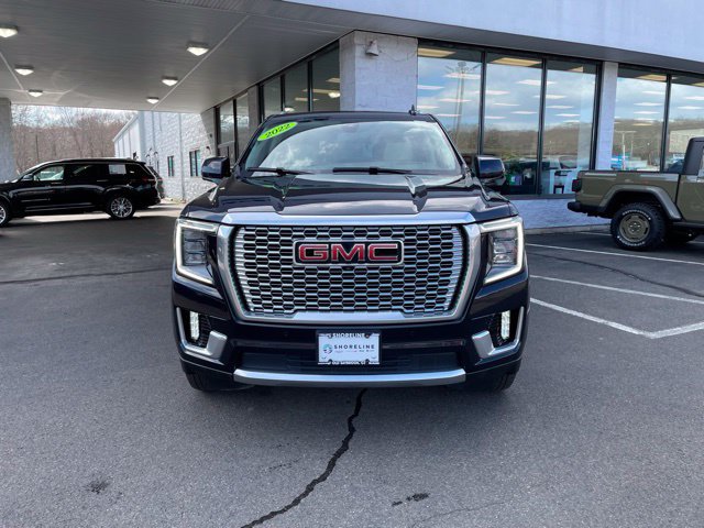 Used 2022 GMC Yukon XL Denali w/ Max Trailering Package AWD/4WD image 2