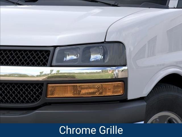New 2026 Chevrolet Express 2500 image 11