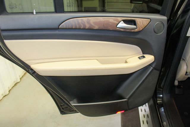 Used 2019 Mercedes-Benz GLS 450 4MATIC image 12