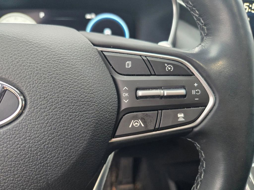 Used 2023 Hyundai Santa Fe Limited image 25