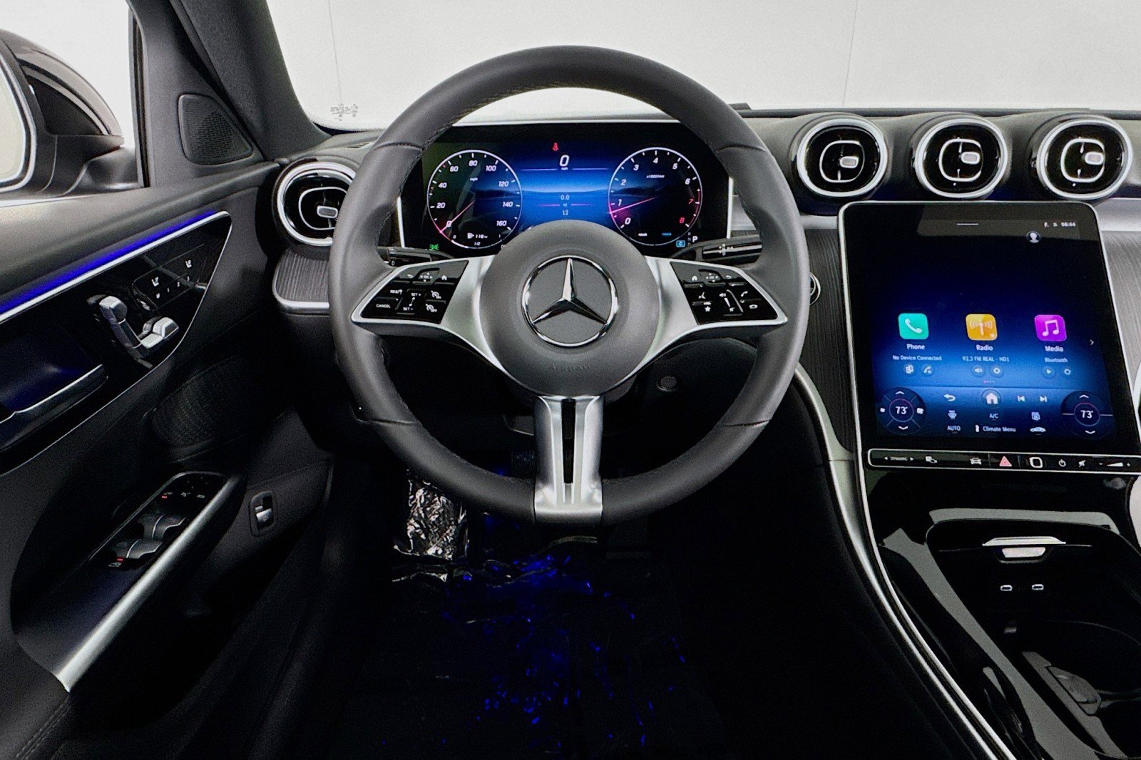 New 2026 Mercedes-Benz C 300 Sedan image 4