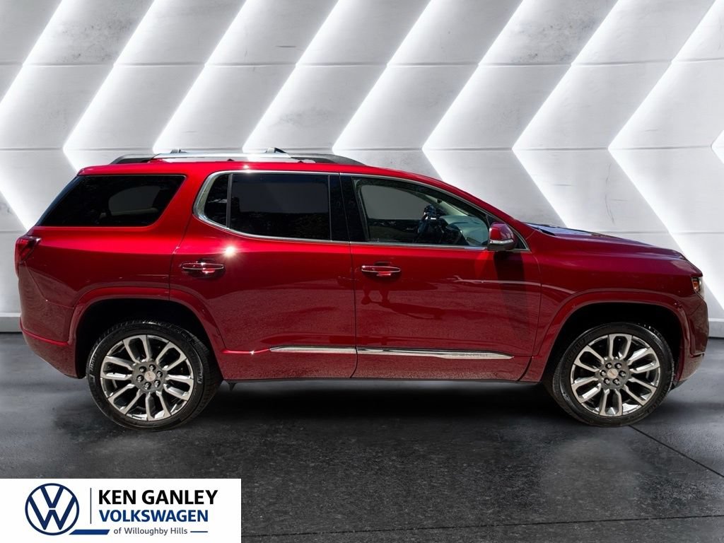 Used 2023 GMC Acadia Denali w/ Denali Ultimate Package AWD/4WD image 6