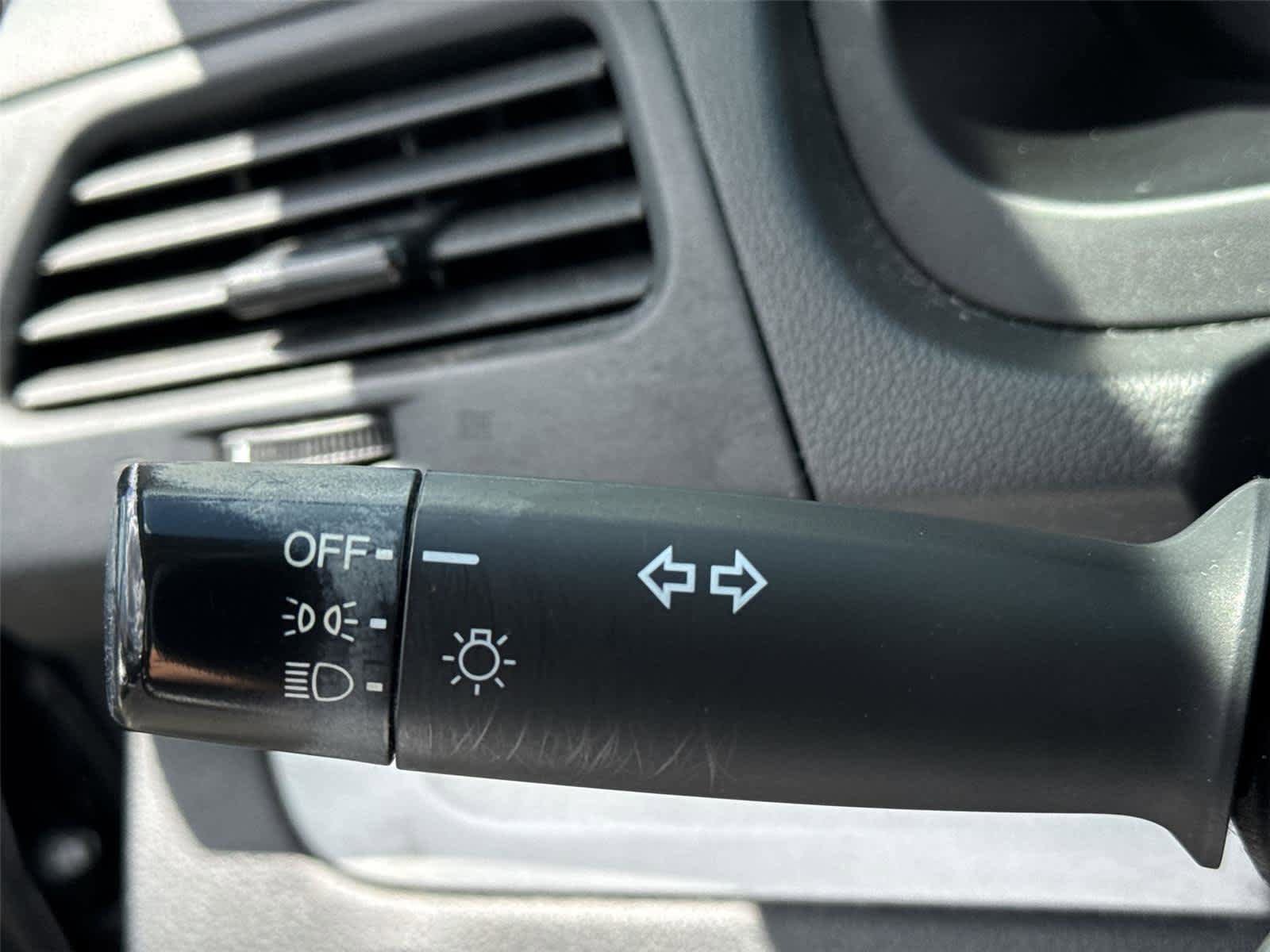 Used 2013 Honda CR-V LX image 22
