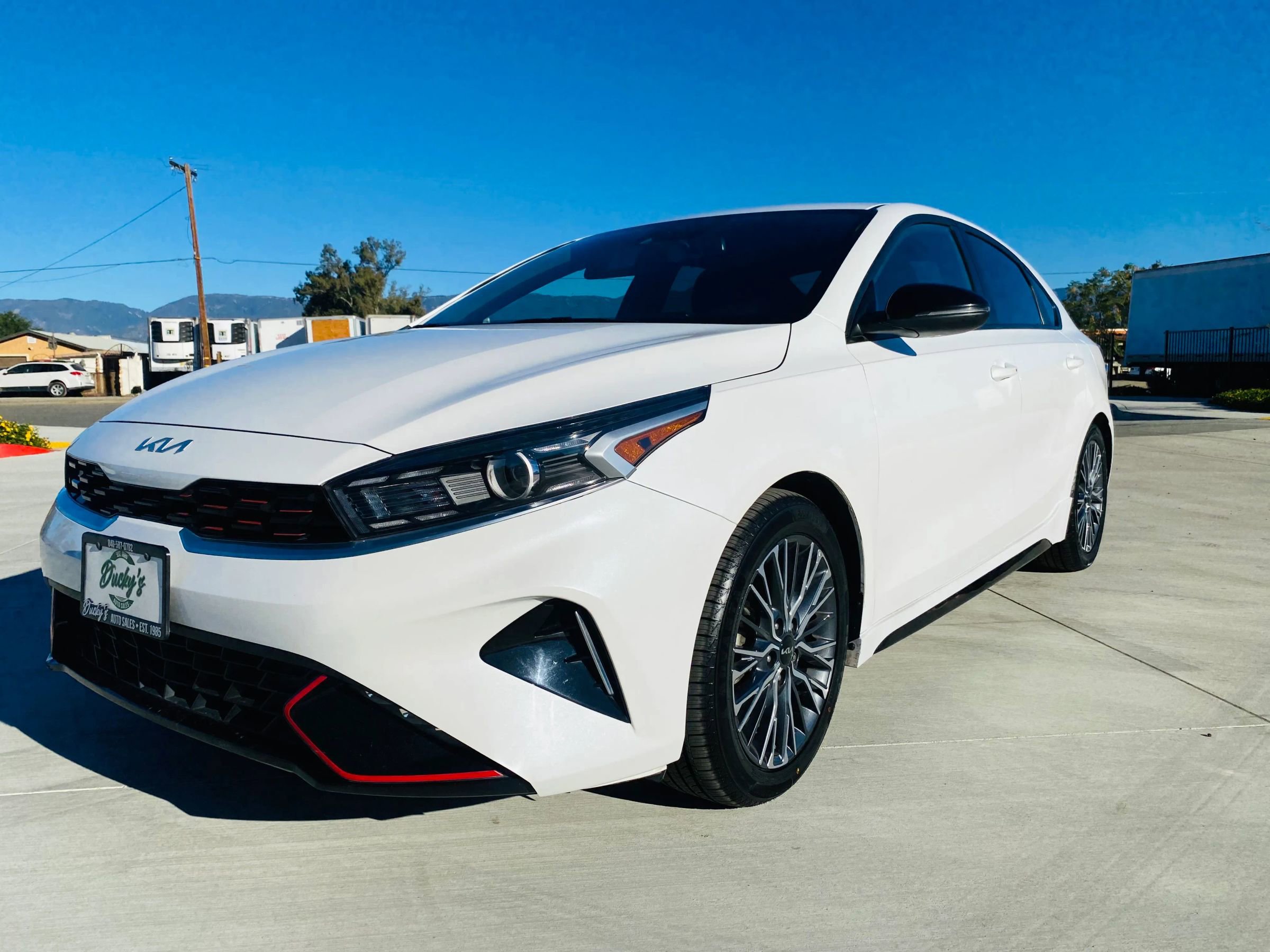 Used 2023 Kia Forte GT-Line image 16