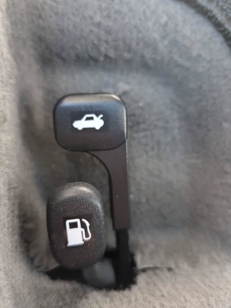 New 2026 Hyundai Elantra SE FWD image 17