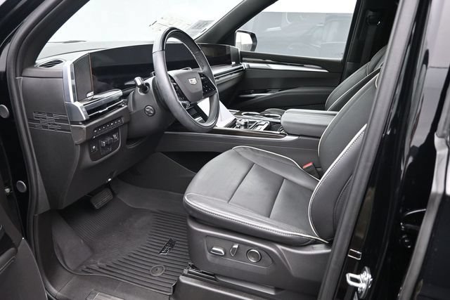 Certified 2025 Cadillac Escalade Premium Luxury w/ Touring Package AWD/4WD image 9