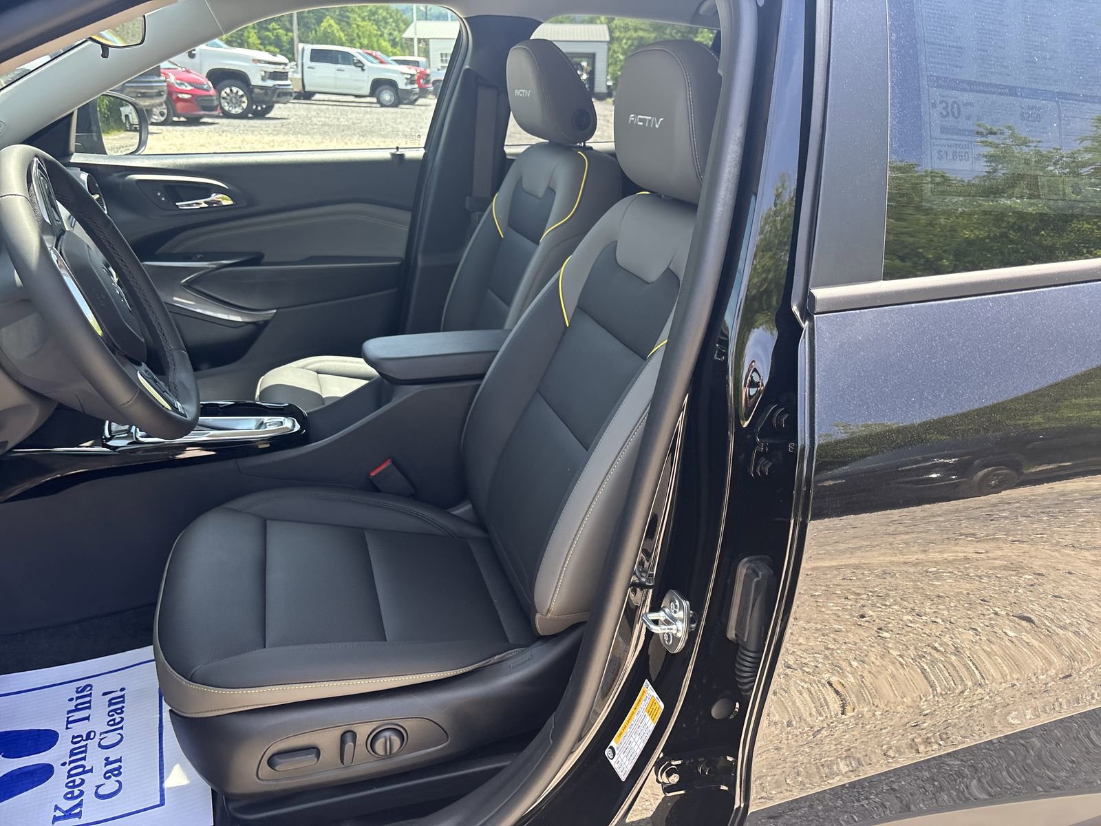 New 2026 Chevrolet Trax ACTIV FWD image 14