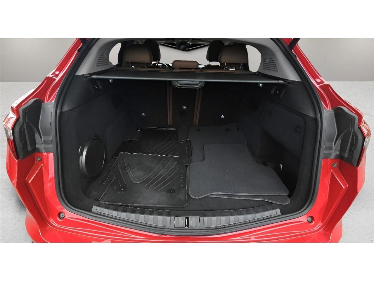 Used 2018 Alfa Romeo Stelvio Ti AWD/4WD image 29