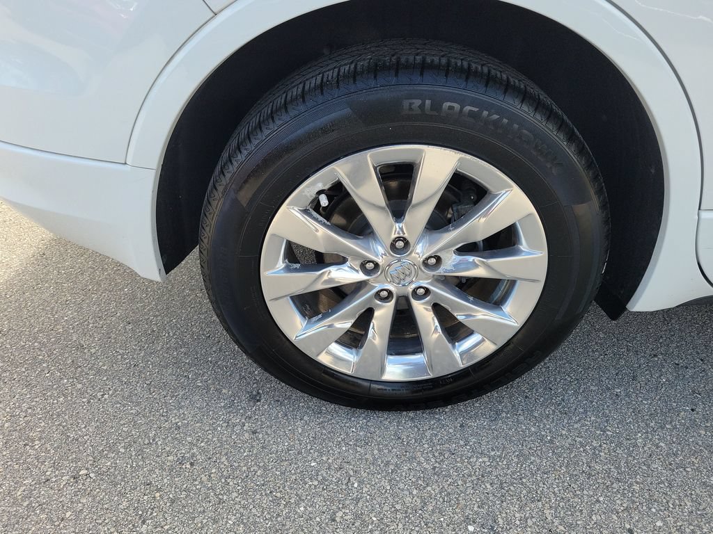 Used 2017 Buick Envision Essence FWD image 30