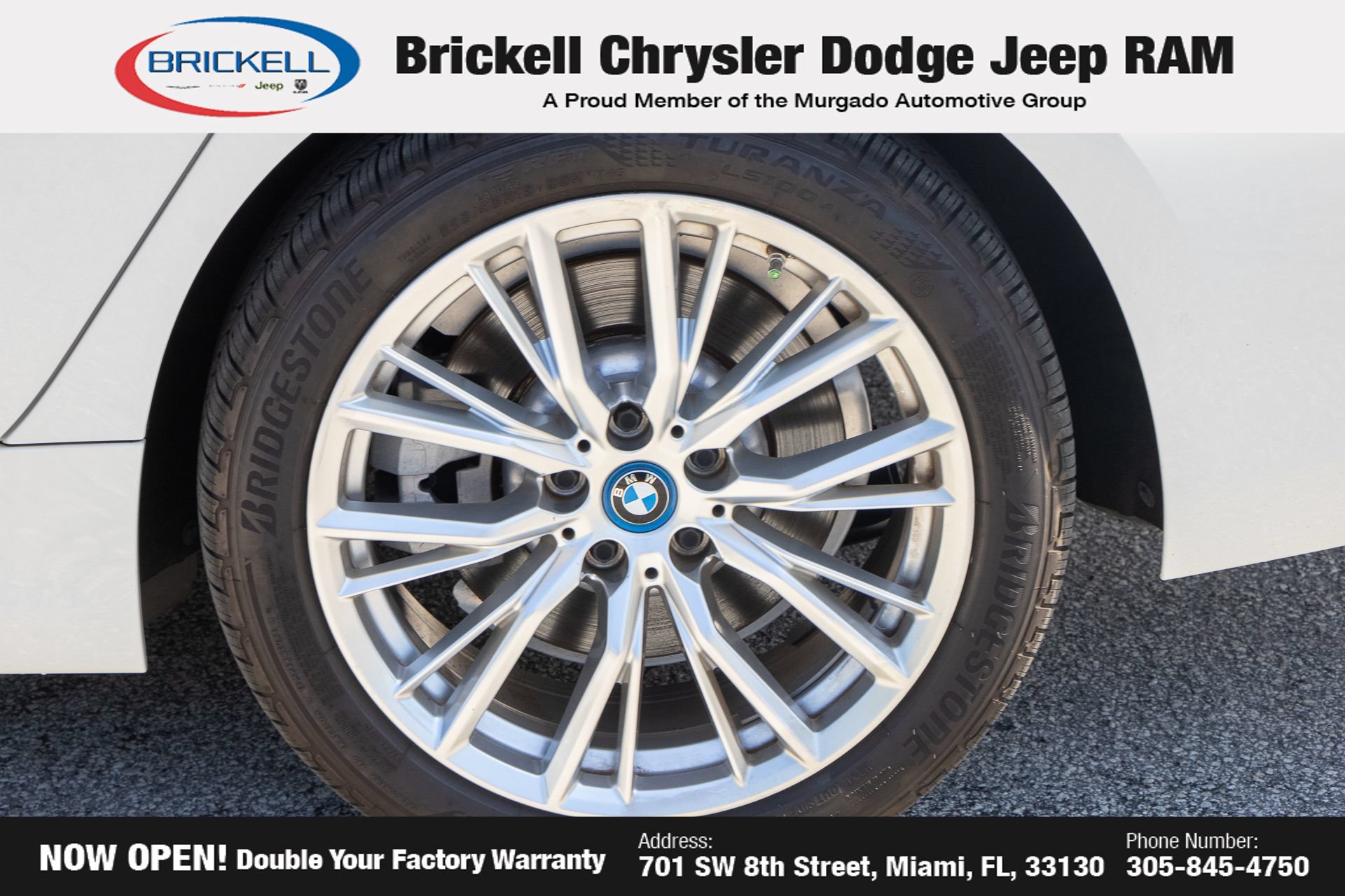 Used 2023 BMW 330e w/ Driving Assistance Package RWD image 40