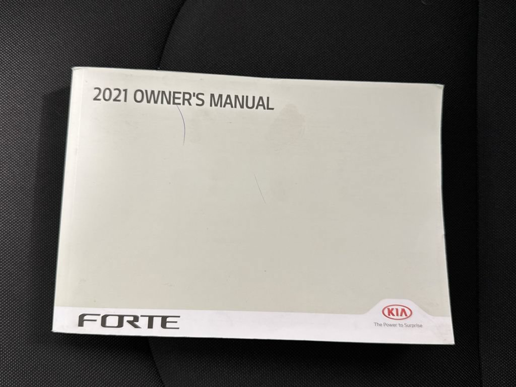 Used 2021 Kia Forte GT-Line FWD image 38