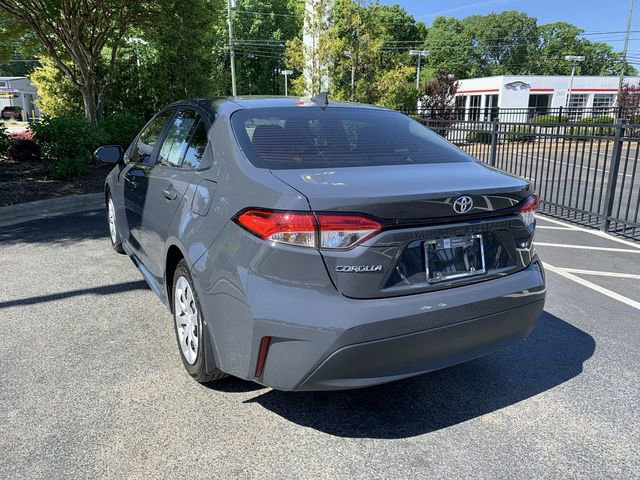 Used 2025 Toyota Corolla LE FWD image 6