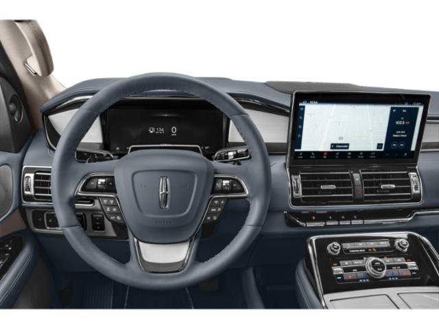 Certified 2022 Lincoln Navigator Black Label image 6