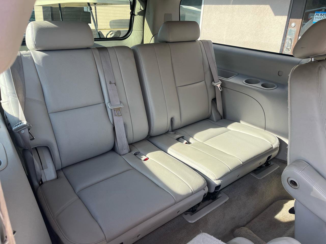 Used 2010 Chevrolet Suburban LTZ AWD/4WD image 31